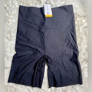 Black Shapewear Shorts * Size S